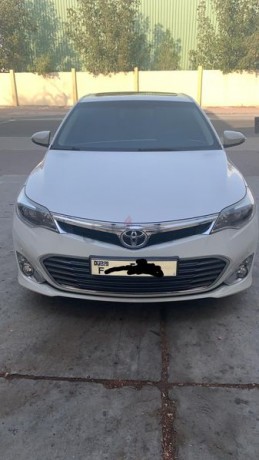 avalon-2013-limited-edition-original-paint-low-kilometers-big-6