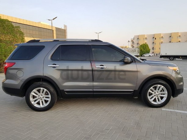 ford-explorer-2014-gcc-fulloption-xlt-agency-maintain-bank-finance-available-big-4