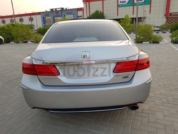 honda-accord-2013-gcc-fulloption-in-excellent-condition-bank-finance-also-available-big-3