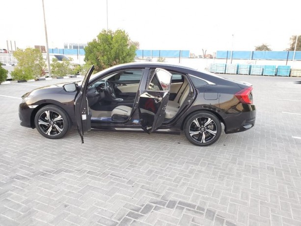 honda-civic-2018-gcc-midoption-single-owner-agency-maintain-980-monthly-with-no-downpayment-big-4