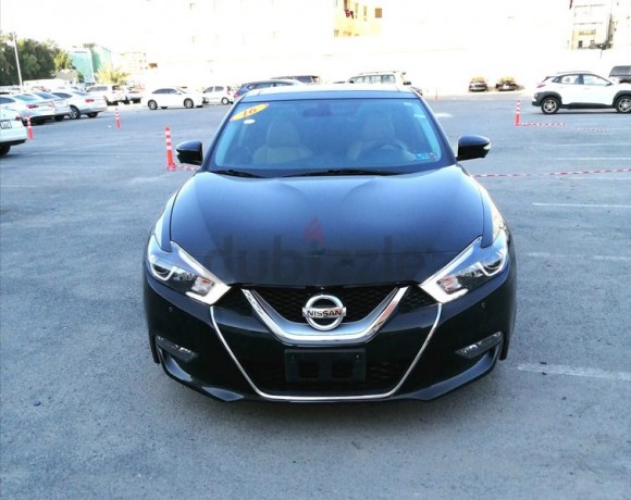 nissan-maxima-2016-platinum-big-7