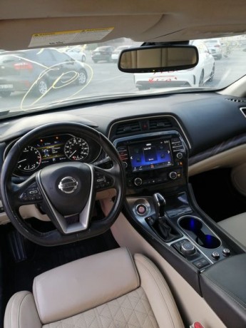 nissan-maxima-2016-platinum-big-2