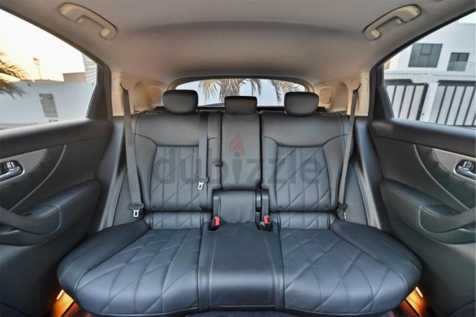 aed-2233-per-month-0-dp-infiniti-qx70-agency-warranty-low-mileage-big-2