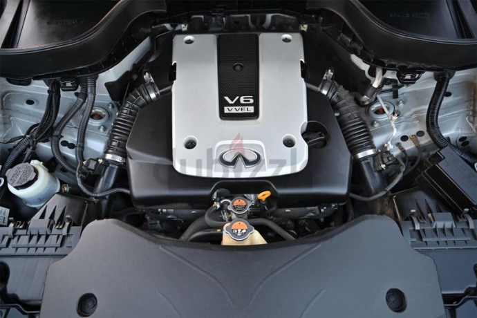 aed-2233-per-month-0-dp-infiniti-qx70-agency-warranty-low-mileage-big-0