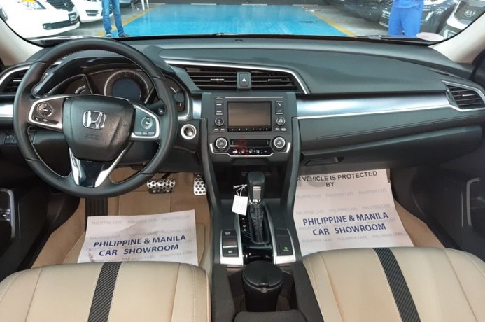 honda-civic-16-lx-sport-2019-burgundy-gcc-specification-big-4