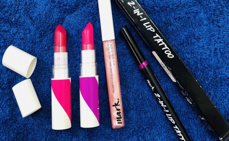 lipstick-bundle-delivery-included-big-2