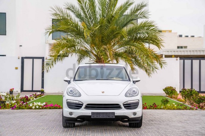 aed-2114-per-month-0-dp-porsche-cayenne-s-v8-spectacular-condition-fully-loaded-big-17