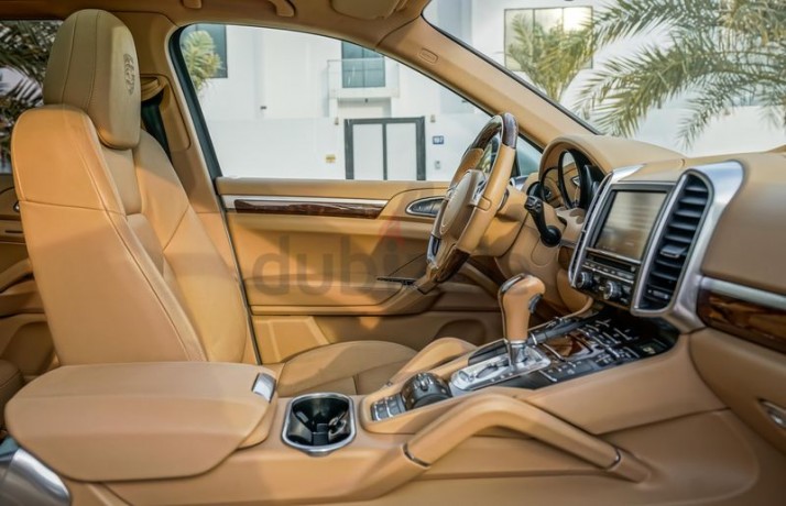 aed-2114-per-month-0-dp-porsche-cayenne-s-v8-spectacular-condition-fully-loaded-big-6