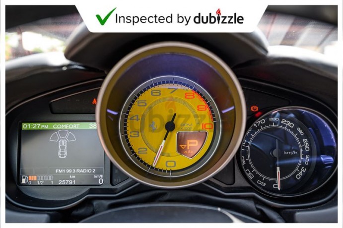 aed9580month-2013-ferrari-california-43l-full-ferrari-service-history-convertible-gcc-big-0