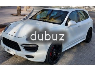 
                            
                            ( CARBON EDITION ) ( 2013 ) GCC PORSCHE ( GTS ) V.8 PANORAMIC 2 KEYS IN VGC
                            
                        