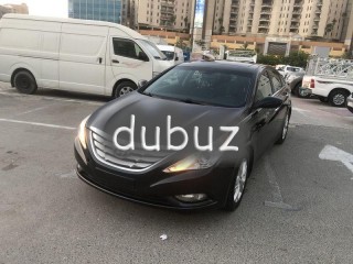 
                            
                            Hyundai Sonata full option whit low mileage
                            
                        