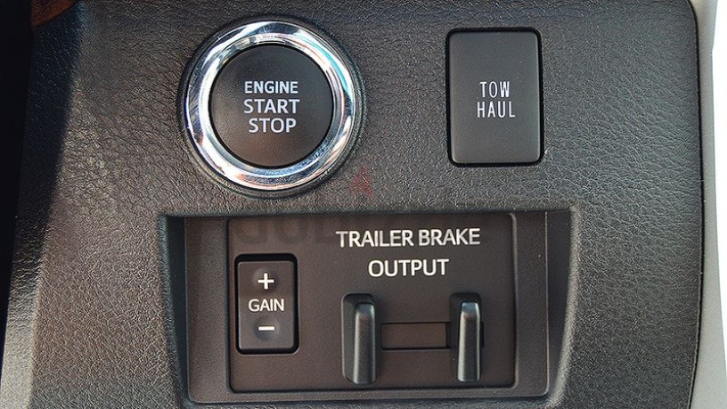 toyota-tndra-crewmax-trd-byj-57-lytr-v8-aldman-5-snoat-ao-200-alf-km-syan-2020-big-3