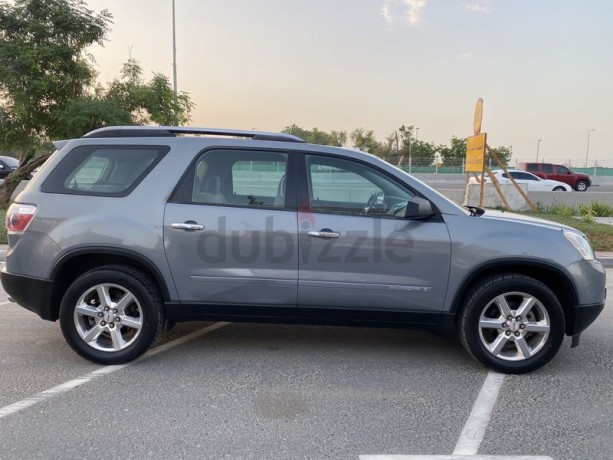 for-sale-gmc-acadia-2008-model-mid-renge-7seter-gcc-big-6