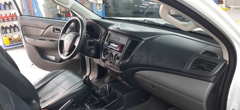 mitsubishi-pickup-l200-big-3