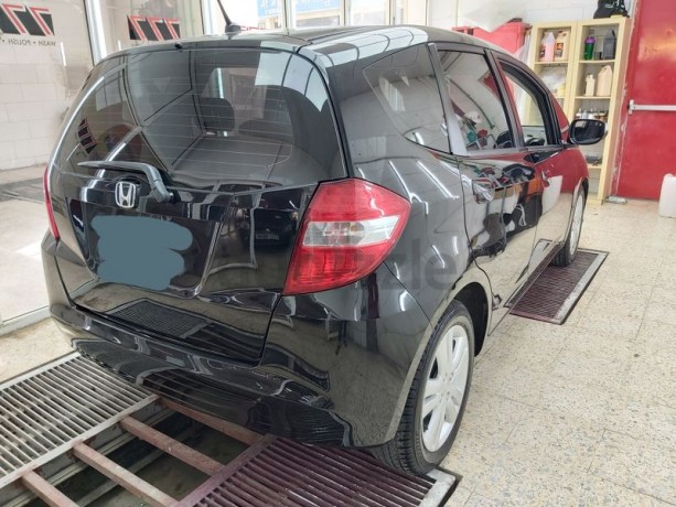 honda-jazz-2014-full-option-gcc-big-2