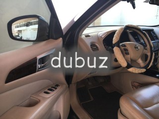 
                            
                            Nissan Pathfinder 2015 SV
                            
                        