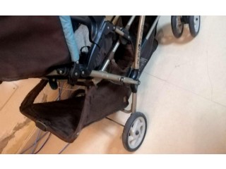
                        baby trolley for twwens                                            