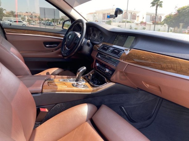 bmw-535i-2011-gcc-beige-color-big-3