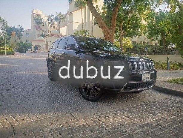 grand-cherokee-s-v6-36l-2017-gcc-top-of-the-range-warranty-with-service-contract-big-8