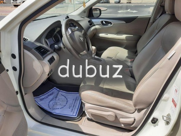 nissan-tiida-for-urgent-sale-big-6