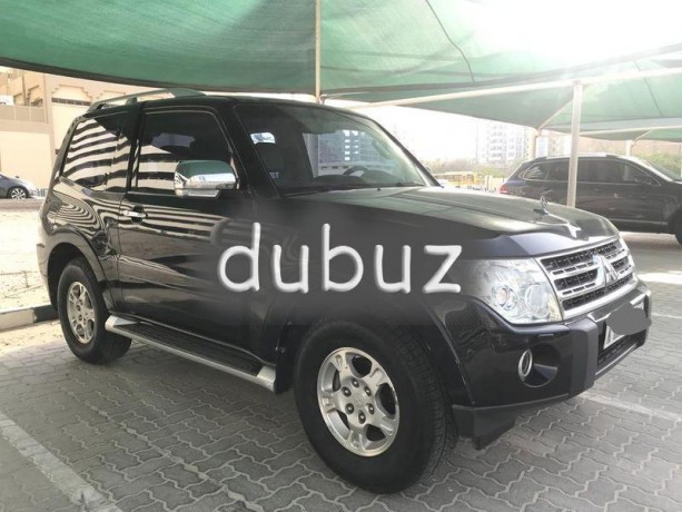2009-pajero-3-doors-good-condition-big-4