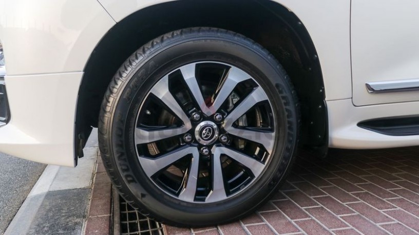 toyota-land-cruser-vxr-57-full-option-31000km-full-service-history-3-years-warranty-with-contract-s-big-0