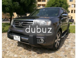 
                            
                            (ONLY 8,756 km) 2015 HONDA PILOT TOURING-TOP OF THE RANGE GCC.
                            
                        