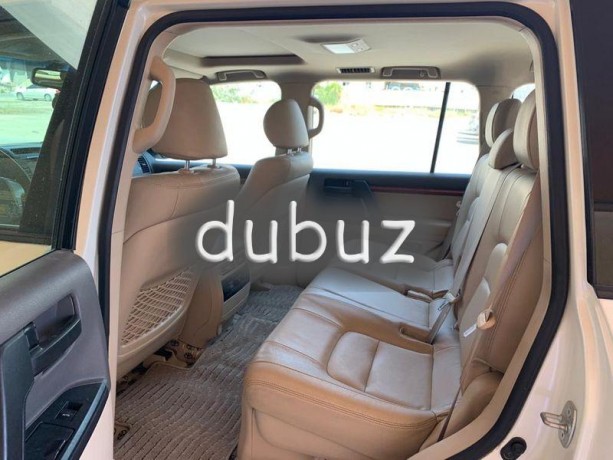 land-cruiser-v6-big-2