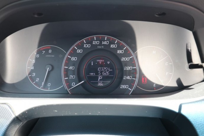 aed840month-2014-honda-accord-35l-full-service-history-gcc-specs-big-0