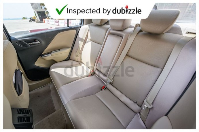aed521month-2017-honda-city-15l-full-honda-service-history-gcc-specs-big-2