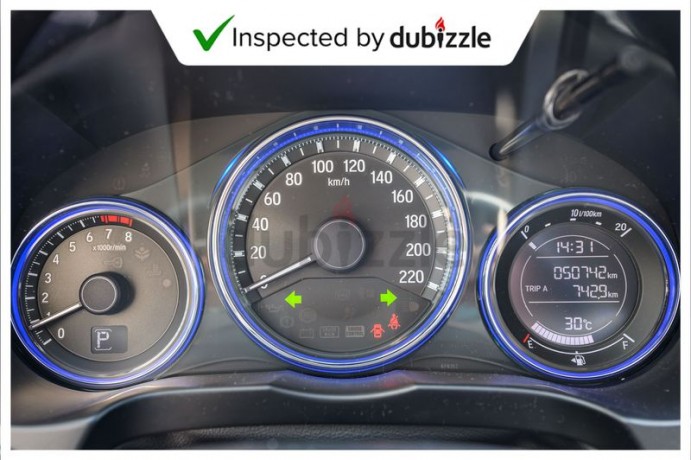 aed521month-2017-honda-city-15l-full-honda-service-history-gcc-specs-big-0