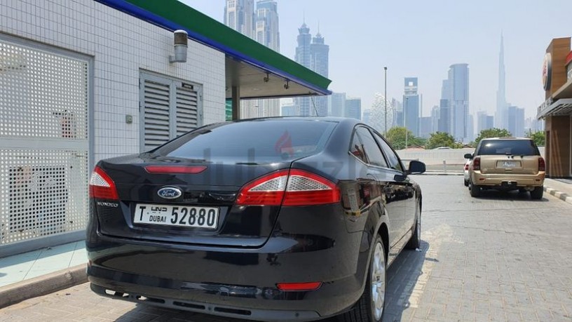 ford-mondeo-mk4-big-5