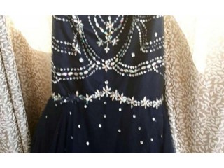 
                        فستان حفله مقاس 14 و   16  رائع                                            