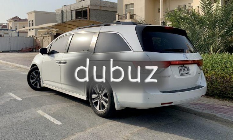 expat-owned-clean-car-for-sale-big-12