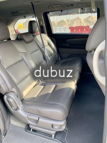 expat-owned-clean-car-for-sale-big-4