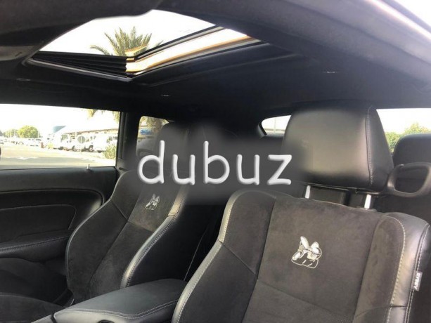 2018-dodge-challenger-srt8-64l-gcc-full-option-2018-original-paint-big-2