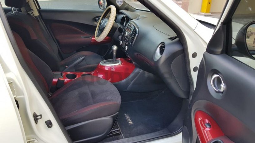 2012-juke-sunroof-expat-lady-driven-full-options-big-3