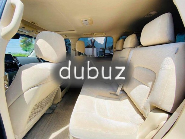 toyota-land-cruiser-vxr-v8-57l-gcc-khlyjy-big-10
