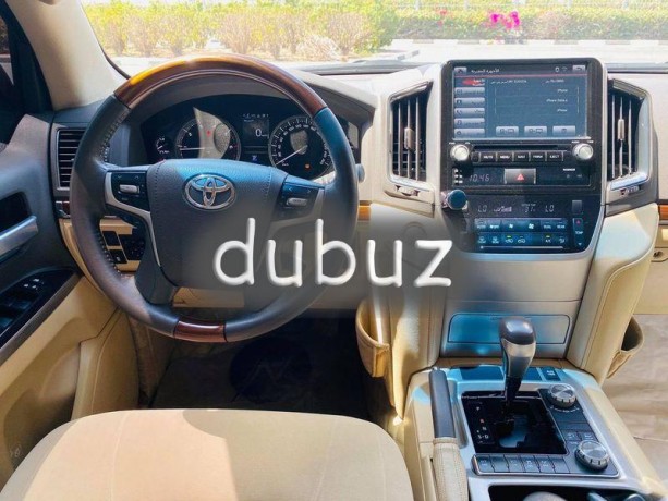 toyota-land-cruiser-vxr-v8-57l-gcc-khlyjy-big-9