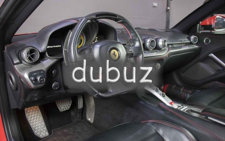 2015-ferrari-f12-berlinetta-gcc-spec-warranty-and-service-pack-big-3