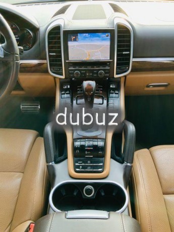 porsche-cayenne-s-2011-model-gcc-specs-with-full-agency-servies-history-still-under-warranty-big-2