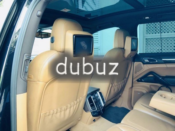 porsche-cayenne-s-2011-model-gcc-specs-with-full-agency-servies-history-still-under-warranty-big-0