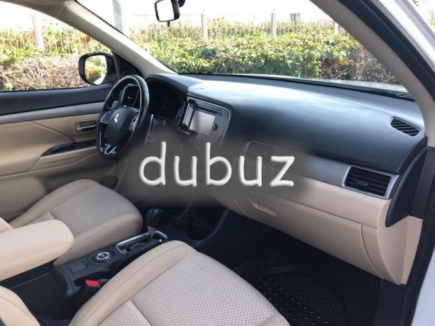 mitsubishi-outlander-gls-4wd-2016-gcc-fsh-accident-free-big-6