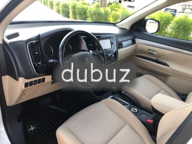 mitsubishi-outlander-gls-4wd-2016-gcc-fsh-accident-free-big-4