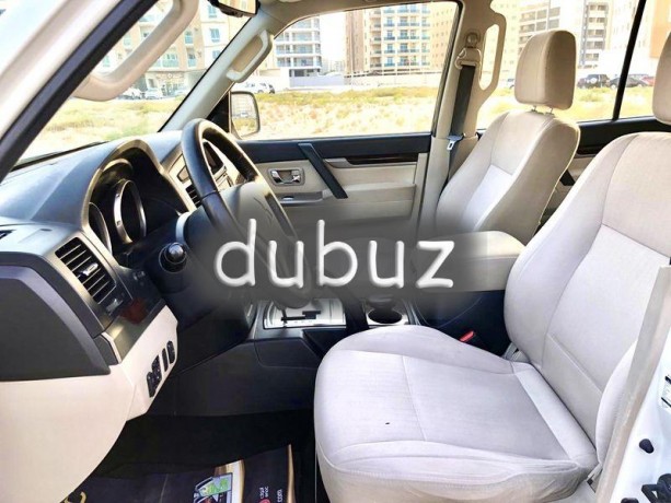 mitsubishi-pajero-gls-35-2016-gcc-original-paint-big-9