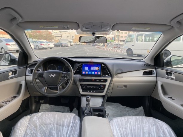 hyundai-soanata-silver-2015-clean-and-in-very-good-condition-big-11