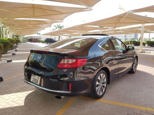 2013-honda-accord-in-immaculate-condition-big-13