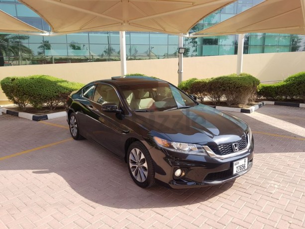 2013-honda-accord-in-immaculate-condition-big-10