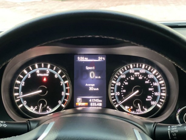 infinity-q50-twinturbo-super-clean-lady-drive-big-2
