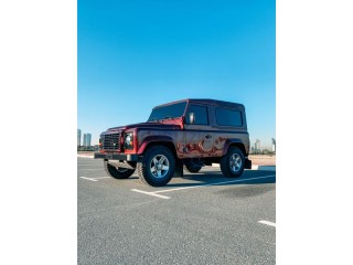 
                            
                            Land Rover Defender D90 2016
                            
                        